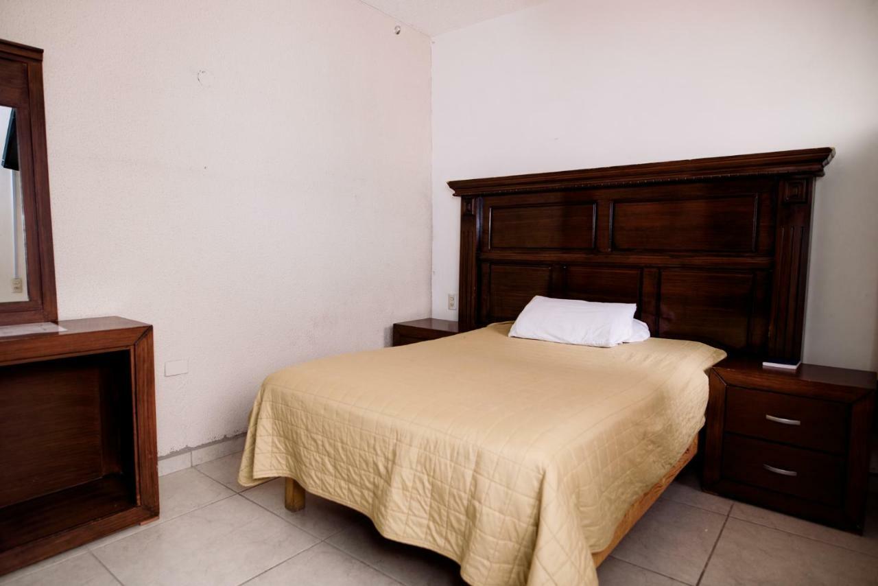 Hotel Maria Elena Дуранґ Екстер'єр фото